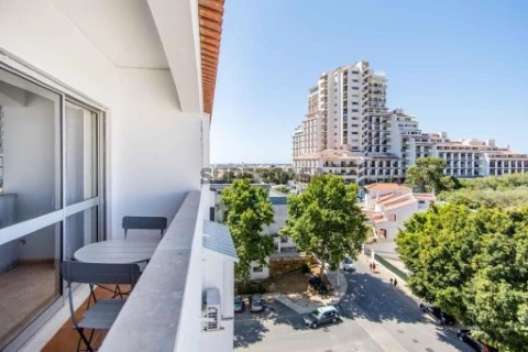 Piso 1 habitación en Rua Vasco Santana, Albufeira e Olhos de Água, Albufeira