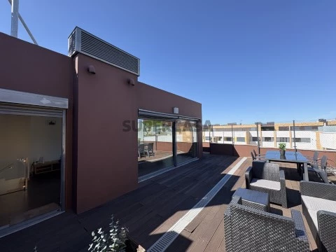 Duplex 3 kamers Op Quinta do Infantado, Avenida Diogo Cão, Loures, Loures
