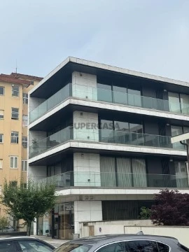 Penthouse T4 em Barcelos, Barcelos