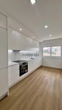 Apartamento T4 na Rua do Mirante, Queluz, Queluz, Sintra