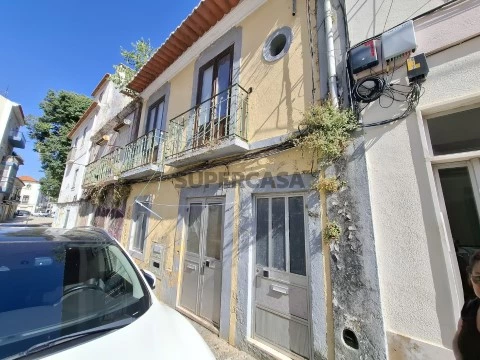 Prédio na Rua do Deputado Henrique Cardoso, União das Freguesias de Setúbal, Setúbal