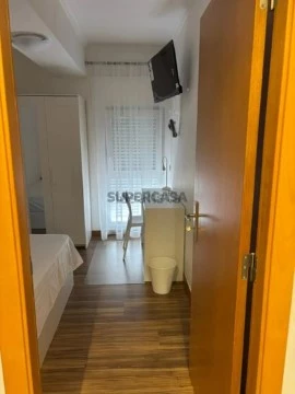 Quarto em Carnide, Lisboa