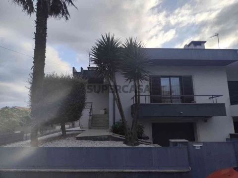 小楼房和别墅 3 卧室 在 Fafe, Fafe