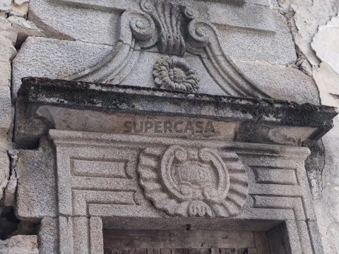 Quintas e casas rústicas T3 na Rua de Romezal, Silva Escura, Silva Escura, Sever do Vouga