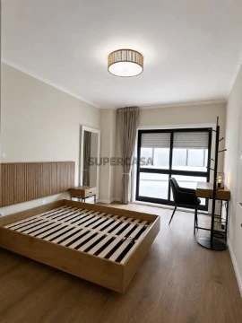 Quarto em Campanhã, Porto
