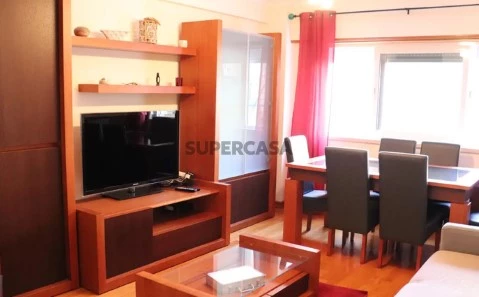 Room in Rua Luciano Cordeiro, Santo António, Lisboa
