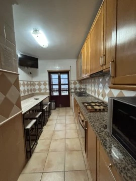 Quarto na Rua do Arrabalde da Ponte, Marrazes, Marrazes e Barosa, Leiria