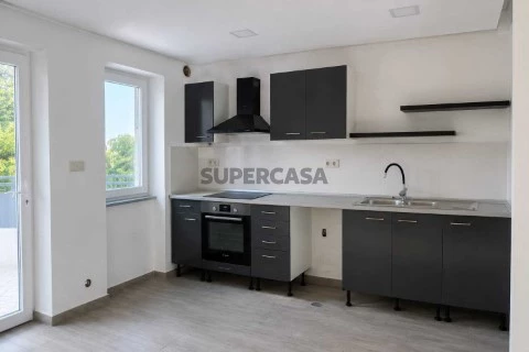 House 4 Zimmer auf Rua 25 de Abril, Tortosendo, Tortosendo, Covilhã