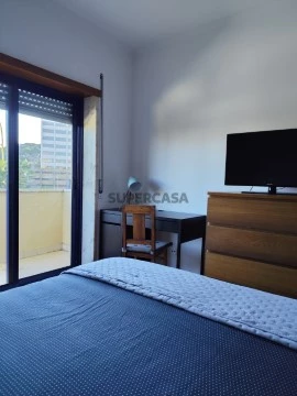Habitación en Praça Infante Dom Pedro, Algés, Linda-a-Velha e Cruz Quebrada-Dafundo, Oeiras