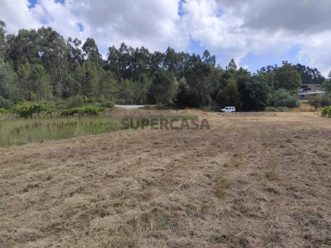 Terreno Não urbanizável na Rua da Codessosa, Sobreira, Paredes