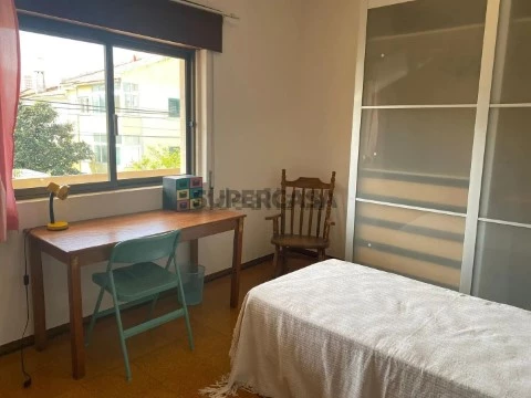 Quarto em Corroios, Seixal