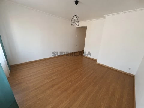 Apartamento T0 em Calçada da Tapada, Alcântara, Lisboa