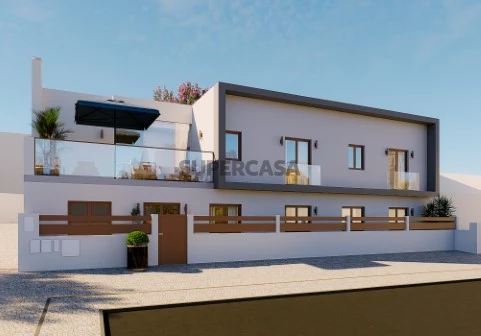 Moradia T4 na Rua da Casa Branca, União das Freguesias de Setúbal, Setúbal