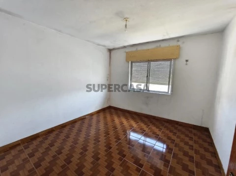Apartamento T2 em Labirinto Habitacional Vale de Rãs, Abrantes (São Vicente e São João) e Alferrarede, Abrantes
