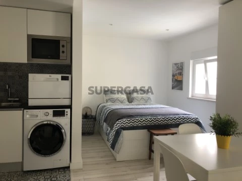 Apartamento T0 em Avenidas Novas, Lisboa
