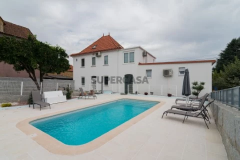 Moradia T8 em Santiago, Seia