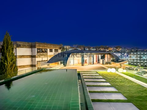 HB Luxury
