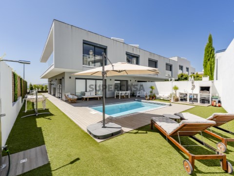 HB Luxury