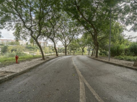 Lotes de terreno para venda, em Oeiras Golf Residence