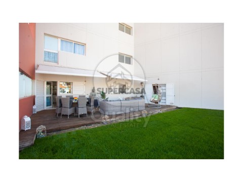 Apartamento T2 na Rua Fernando Santos, União das Freguesias de Setúbal