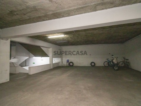 Parqueamento no Centro do Barreiro