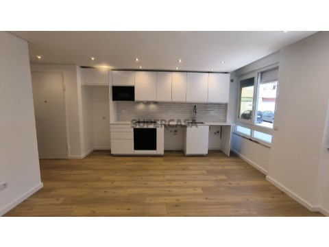 Apartamento T3 Arrendamento Bairro do Liceu
