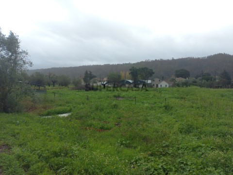 Terreno em Urqueira, Ourém
