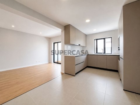 Apartamento T2 renovado Loulé