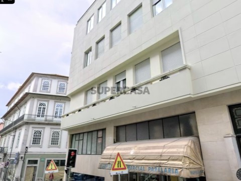 Andar de Prédio T4 na Rua da Alegria, Cedofeita, Santo Ildefonso, Sé, Miragaia, São Nicolau e Vitória