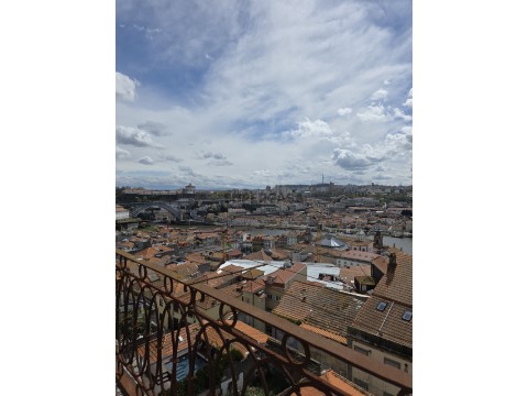 Edificio en Rua de São Miguel, Cedofeita, Santo Ildefonso, Sé, Miragaia, São Nicolau e Vitória