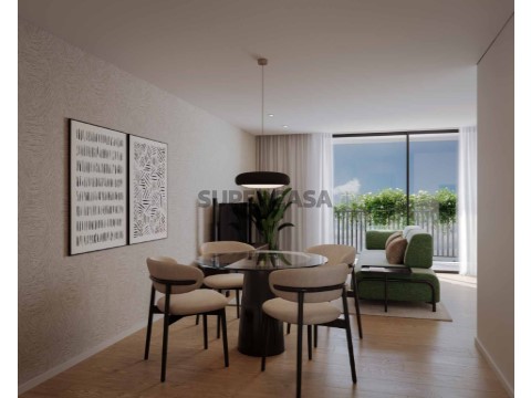 Apartamento T2 na Rua de Silva Porto, Paranhos
