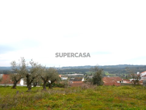 Terreno em Asseiceira, Tomar