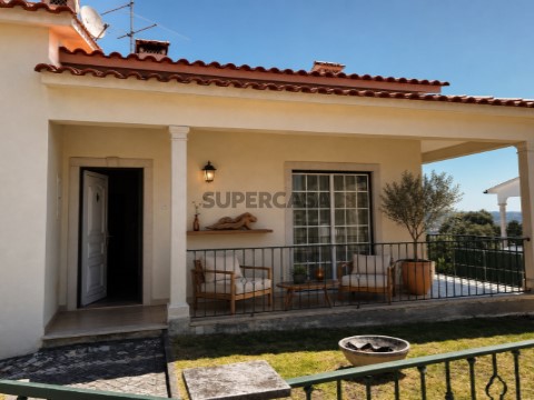Andar de Moradia T3 em Carregueiros, Tomar
