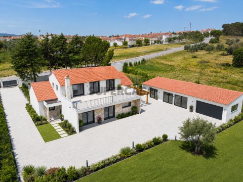 Moradia T4 Duplex em Nossa Senhora de Fátima, Entroncamento
