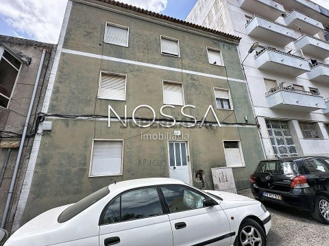 Apartamento T2 em Santa Clara, Lisboa