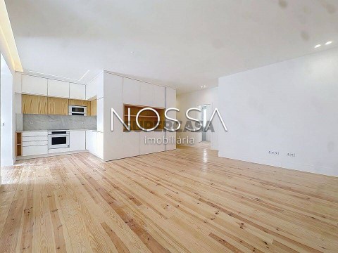 Apartamento T3 em São Vicente, Lisboa