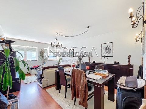 Apartamento T3 em Santa Clara, Lisboa