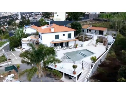 Moradia