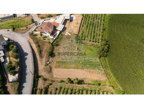 Terreno em Crespos e Pousada, Braga