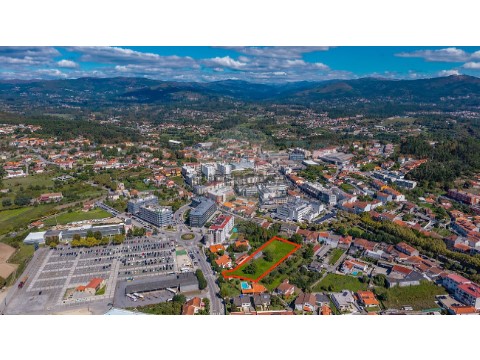 Terreno em Vila Verde e Barbudo, Vila Verde