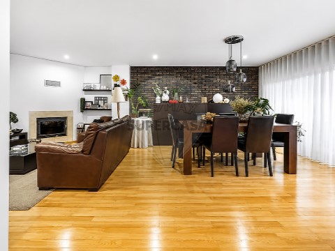 Apartamento T3 em Celeirós, Aveleda e Vimieiro, Braga