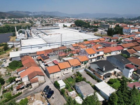 Moradia T4 em Ponte, Guimarães