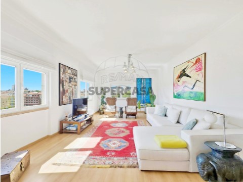 Apartamento T5 em Arroios, Lisboa