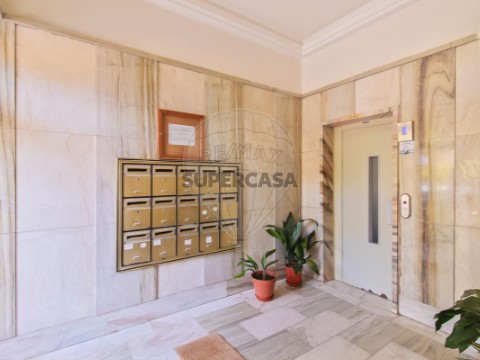 Apartamento T2 em Campo de Ourique, Lisboa