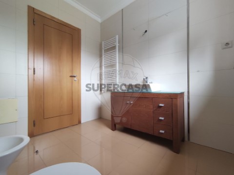 Moradia T5 em Assafarge e Antanhol, Coimbra
