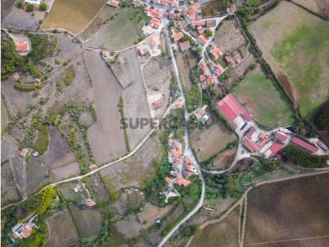 Terreno em Santo Quintino, Sobral de Monte Agraço