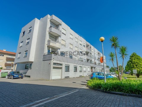 Apartamento T3 em Paços de Brandão, Santa Maria da Feira