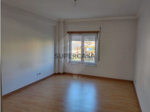 Apartamento T3 em Samora Correia, Benavente