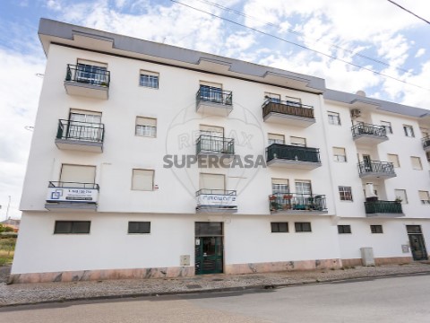 Apartamento T2 em Samora Correia, Benavente