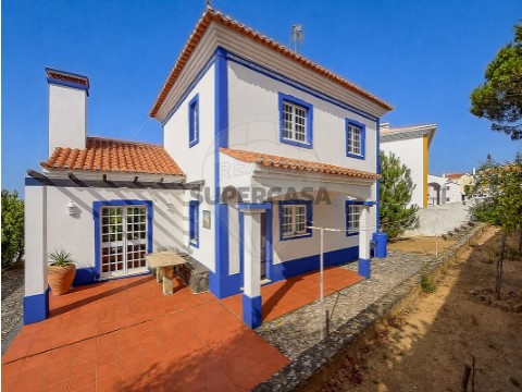 Moradia T3 em Carvoeira, Mafra